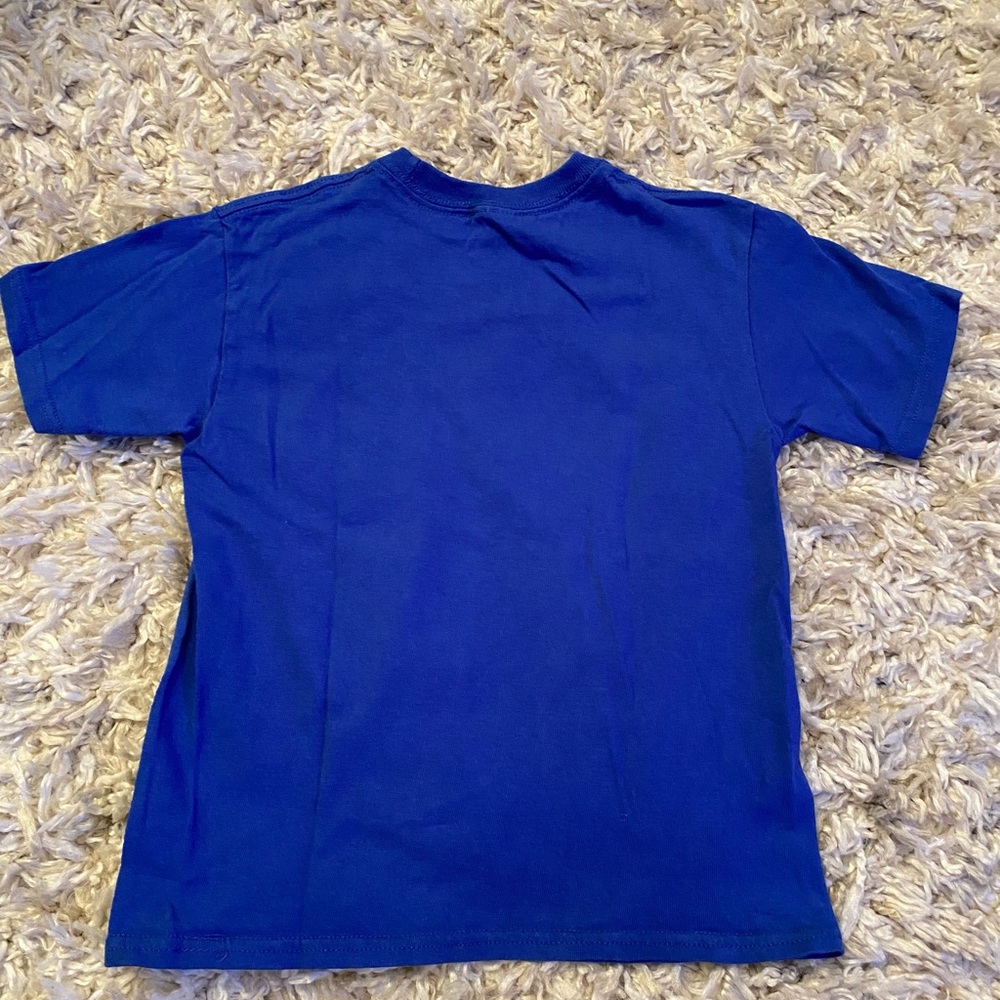 Paw Patrol Short Sleeves Shirt Size 5/6 - Picture 2 of 3